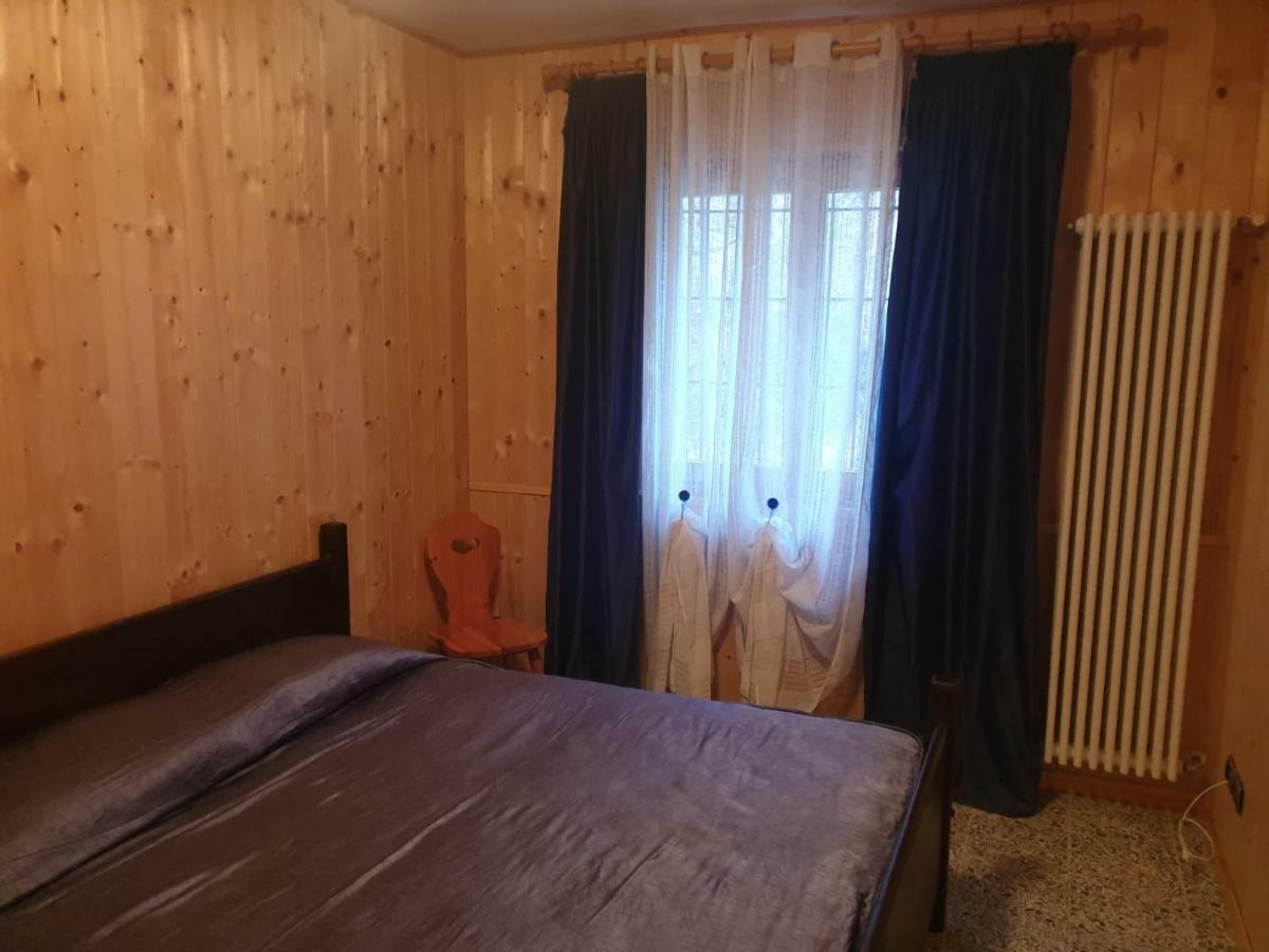 Ferienwohnung Il Dehors Champdepraz Exterior foto